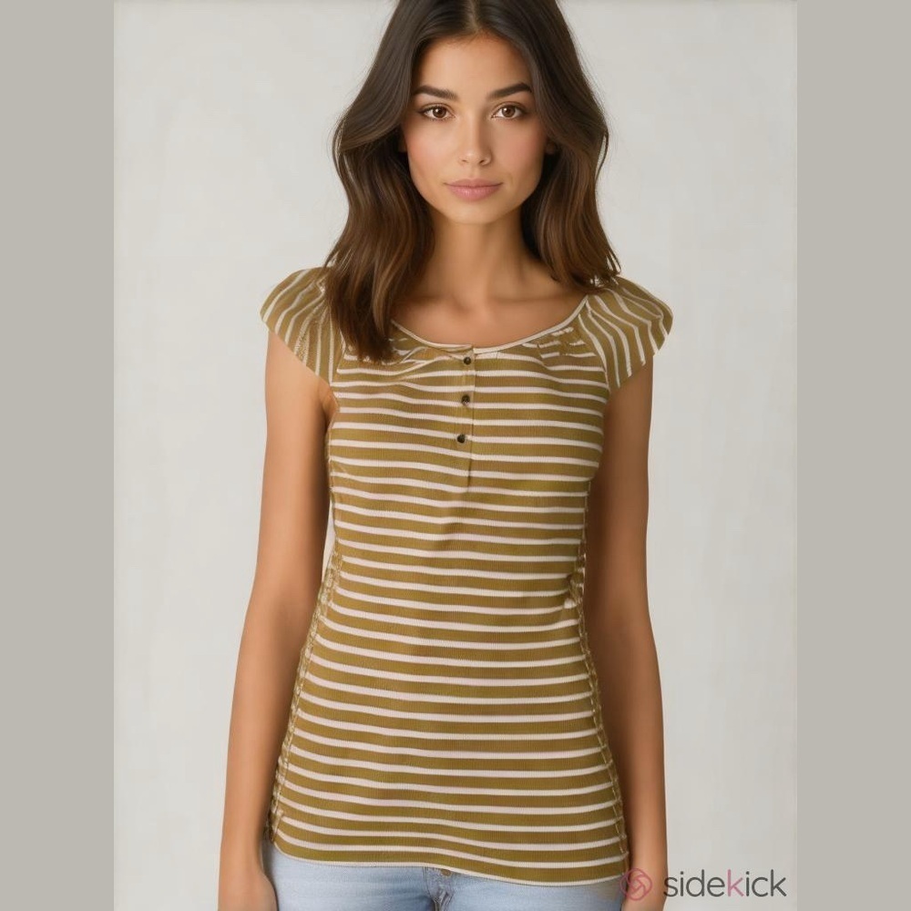 Old Navy Gold & White Striped Top Size Small Flutter Sleeve Buttons on Front NWT